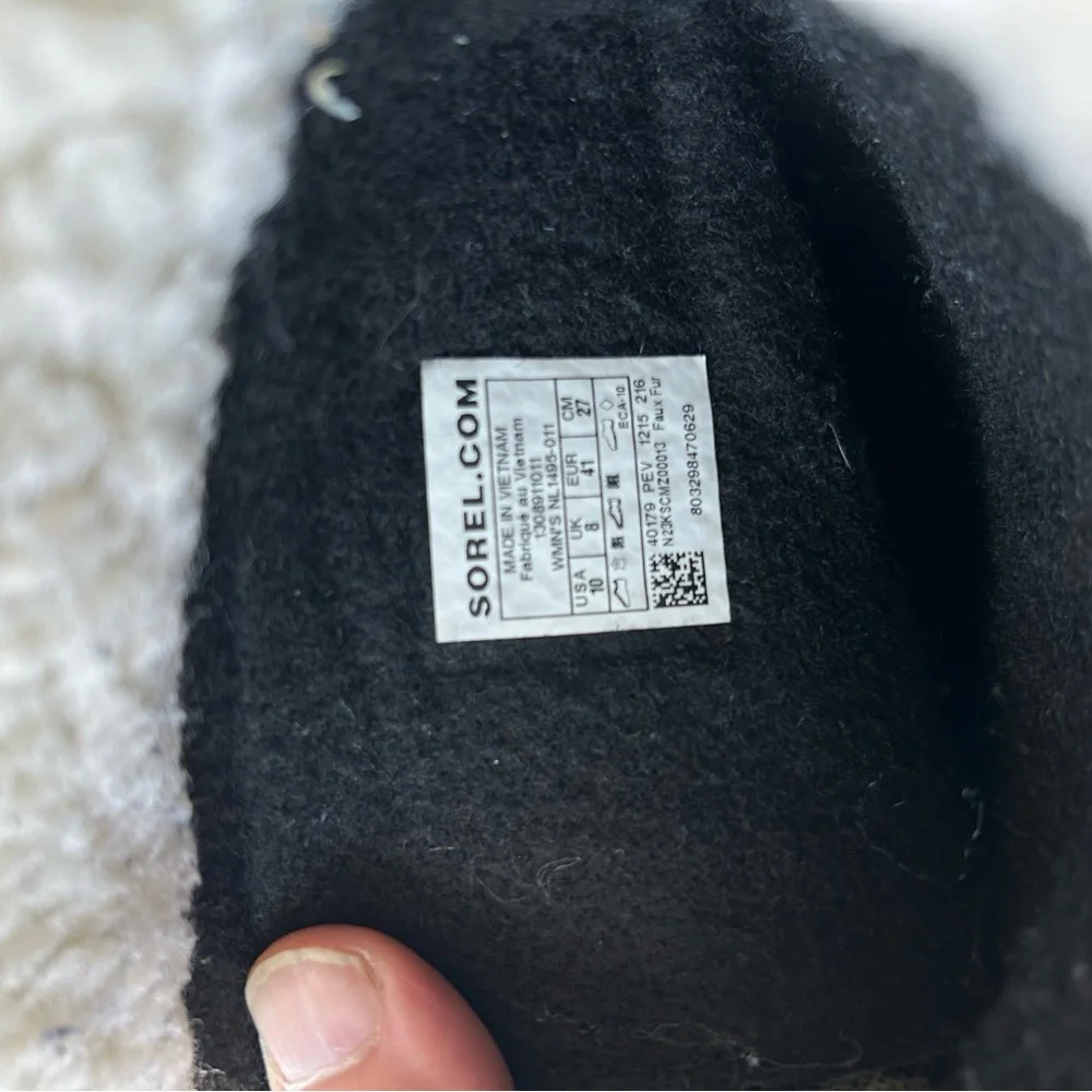 Sorel Women’s Winter Carnival Waterproof Boots. Size 10 - Picture 7 of 7